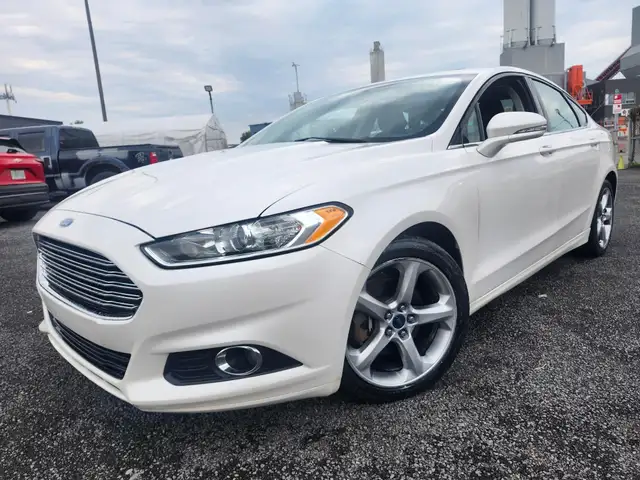 2016 Ford Fusion SE SPORT 1-YEAR WARRANTY