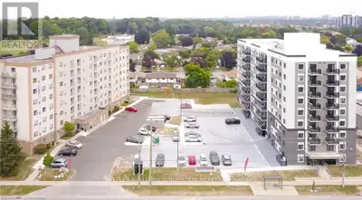 102 - 593 STRASBURG ROAD Waterloo, Ontario