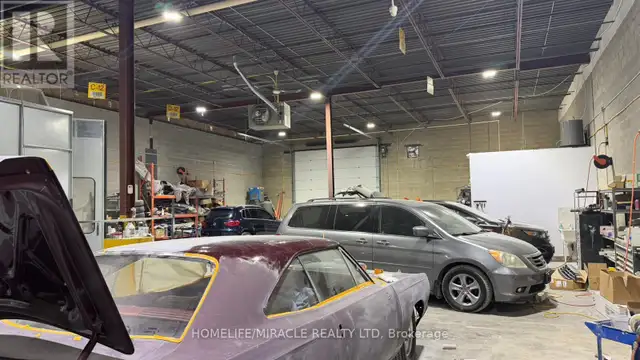 #8 - 101 GLIDDEN ROAD Brampton (Bramalea West Industrial), Ontar in Commercial & Office Space for Sale in Mississauga / Peel Region - Image 13