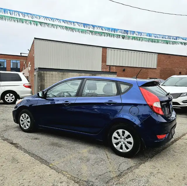 2017 Hyundai Accent SE in Cars & Trucks in St. Catharines - Image 4