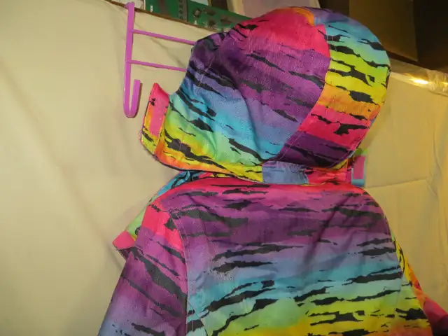 Girl's Multi Colored Hooded Winter Jacket Size 14Y in Kids & Youth in Winnipeg - Image 9