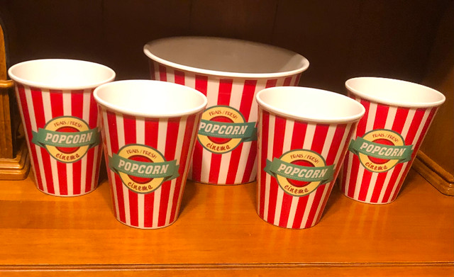Popcorn bowl sets - 9 different ones-7 ceramic and 2 plastic in Kitchen & Dining Wares in Timmins - Image 2