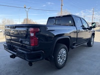 Shaw GMC Chevrolet Buick 2022 CHEVROLET SILVERADO 3500HD HIGH COUNTRY CREW STANDARD BOX 4X4 BLACK JE... (image 5)