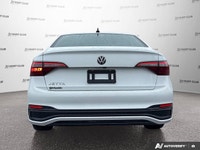 Discover the perfect blend of efficiency and comfort for your daily drive with this exceptional 2022... (image 5)