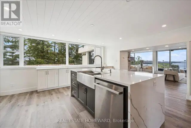 1085 AUSTIN LANE Lake of Bays (Mclean), Ontario in Houses for Sale in Muskoka - Image 19