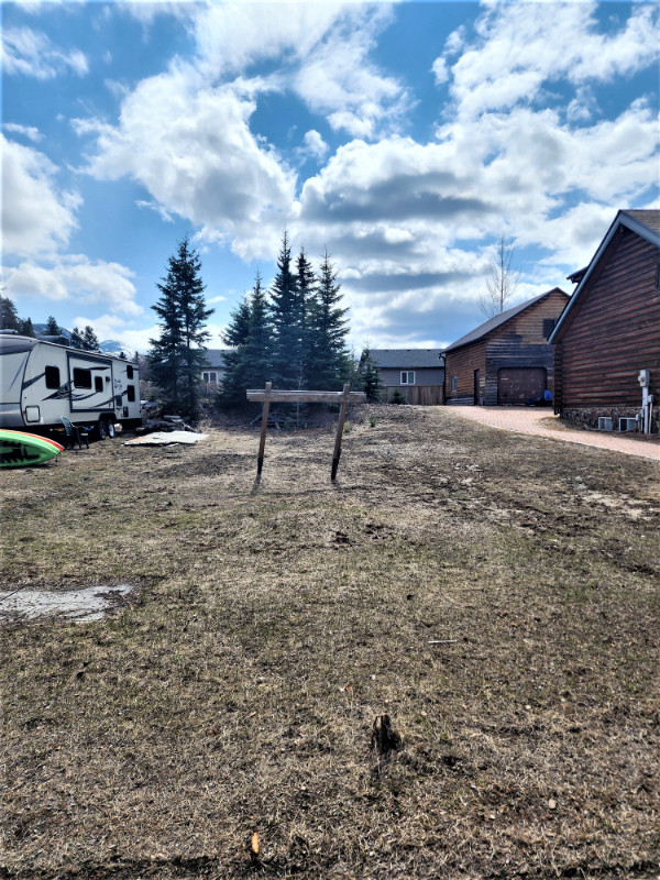 LOT FOR SALE IN SPARWOOD HEIGHTS! Land for Sale Cranbrook Kijiji