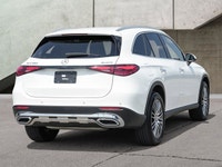 2024 Mercedes-Benz GLC 300 4 MATIC. No Accidents. Finished in Pearl white paint over a Black Leather... (image 4)