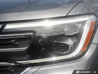 Command the road in this almost-new 2025 Volkswagen Atlas Comfortline, a versatile sport utility veh... (image 9)