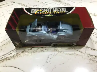 1964 Corvette “Grand Sport” 1/18 diecast, Deluxe Edition. $175 NIB Die Cast Metal Collection, Road S...