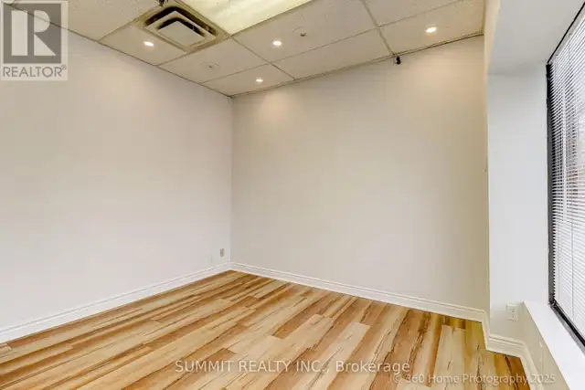 25 - 155 EAST BEAVER CREEK ROAD Richmond Hill (Beaver Creek Busi in Commercial & Office Space for Sale in Markham / York Region - Image 6