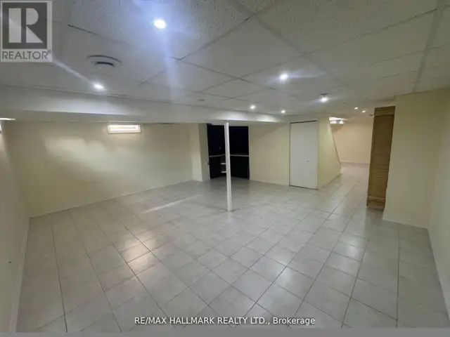 203 LANDSBRIDGE STREET Caledon (Bolton East), Ontario in Houses for Sale in Oakville / Halton Region - Image 35