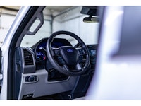 **ACCIDENT FREE - MECHANICALLY CERTIFIED** 47,646 KM This 2021 Ford F-350 4x4 Crew Cab XL Deck is po... (image 8)