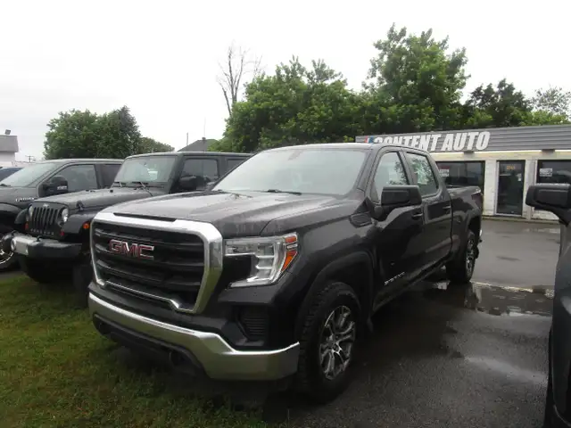 Chevrolet SilveradoZ71 OFF ROAD 1500 4WD Crew Cab LT w/2LT 2LT 2 in Cars & Trucks in Laval / North Shore - Image 40