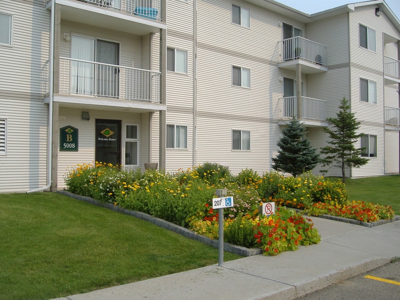 1 Bed x 1 Bath Apartment for Rent on Inglewood Drive 1050 Long Term Rentals Edmonton Kijiji