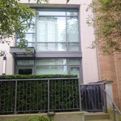 $2995.00 for the month September 2026 Furnished Yaletown (2 level loft) Townhome (one bedroom plus d...