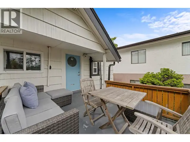 266 E 32ND AVENUE Vancouver, British Columbia in Houses for Sale in Vancouver - Image 7