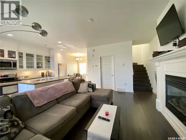 A & B 422 St Mary STREET Esterhazy, Saskatchewan in Houses for Sale in Regina - Image 38