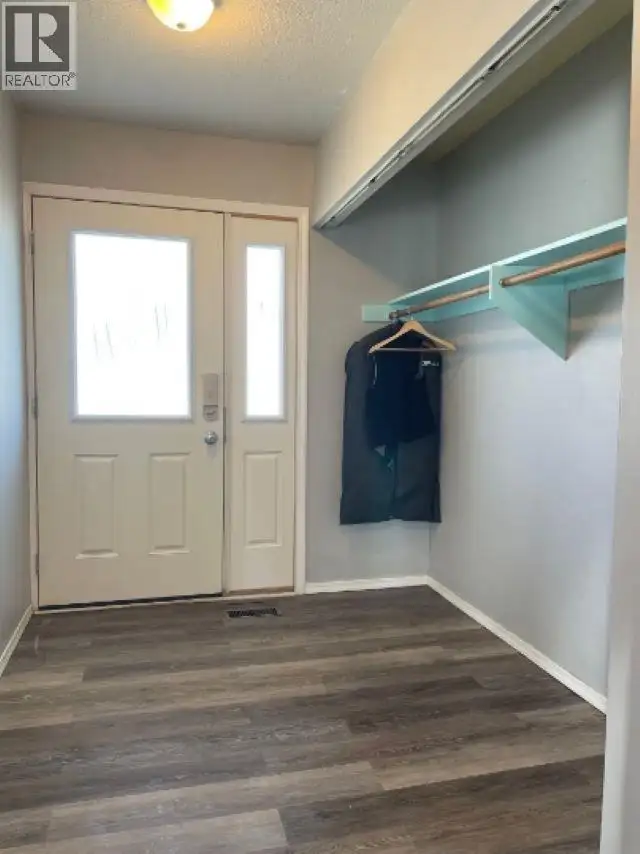 33 5320 MOUNTAINVIEW DRIVE Fort Nelson, British Columbia in Condos for Sale in Fort St. John - Image 7