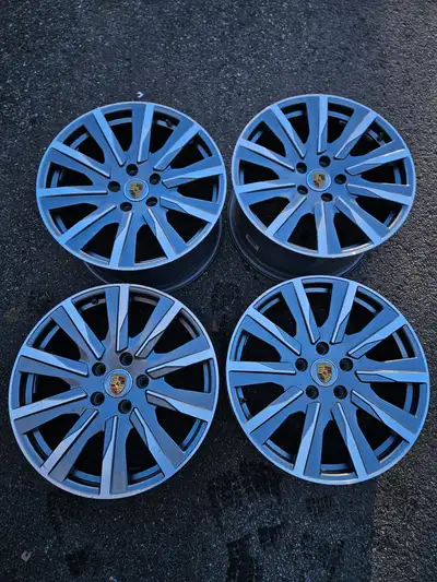 Very nice set of original Porsche Taycan wheels with TPMS. NOTE: Has minor curbrash. Fronts: 20x9 Of...