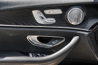 ... Engine: Moteur à 6 cylindres droits 3.0L L/100Km City: 10.5 L/100Km Hwy: 7.9 Safety Equipment Sy... (image 7)