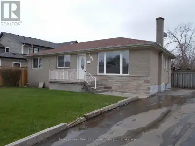 284 MORDEN ROAD Oakville (WO West), Ontario