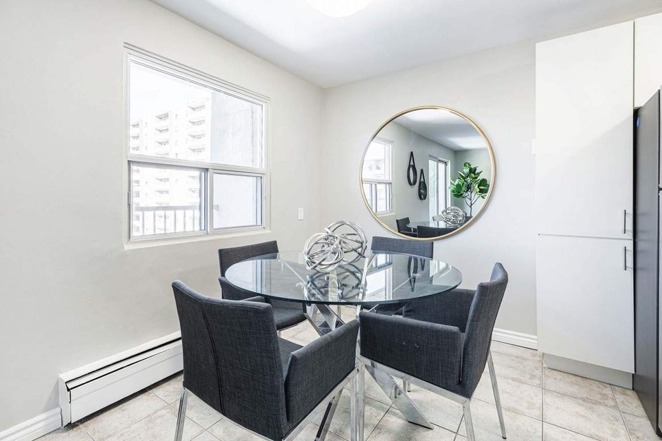 Cozy 1 Bedroom Apartment Steps from Top Amenities & Transit 5