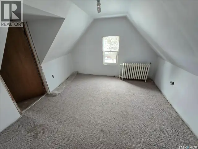 717 Coteau AVENUE Weyburn, Saskatchewan in Houses for Sale in Regina - Image 32