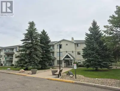 318, 620 Columbia Boulevard W Lethbridge, Alberta