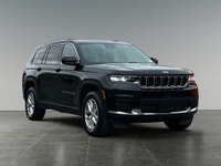 Thanks for viewing our House Of Cars Chinook Inventory! AMVIC licensed dealer! The 2023 Jeep Grand C... (image 8)