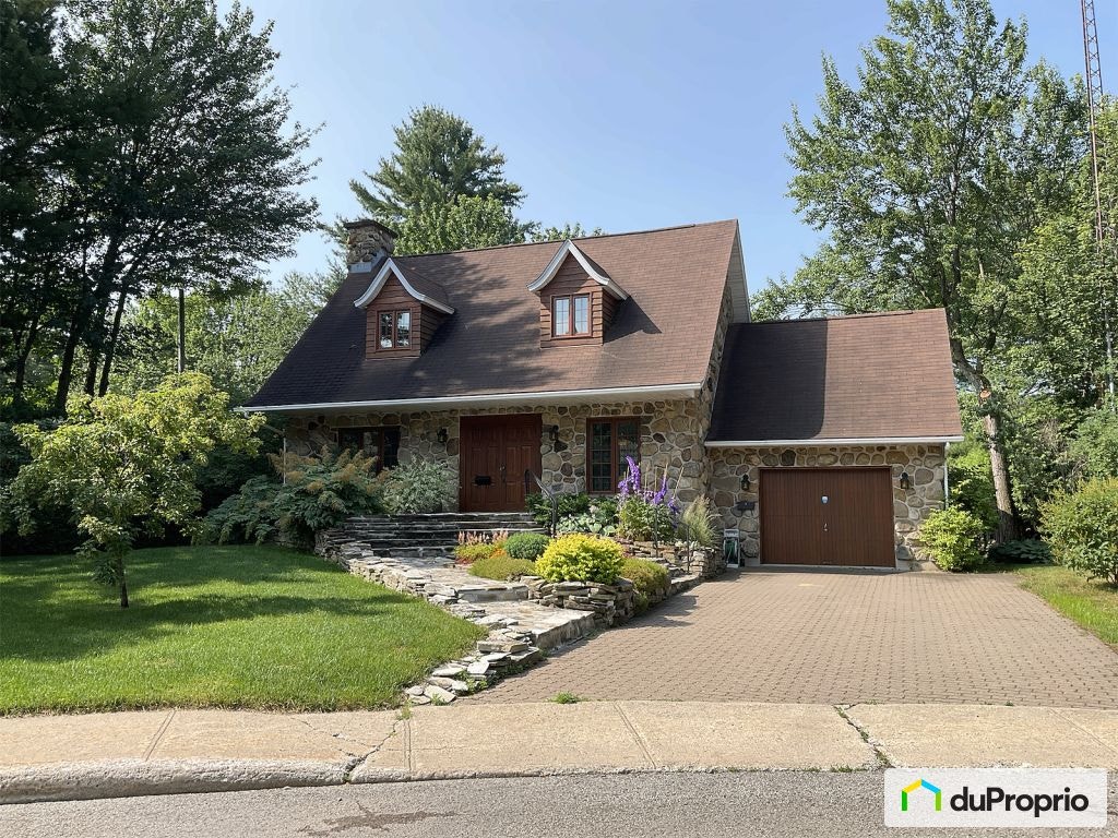 $829,000 - 2 Storey for sale in Joliette — photo 1