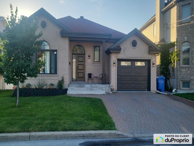 $799,999 - Bungalow for sale in Longueuil (St-Hubert) — photo 2
