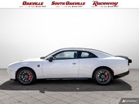 AWD 1 OWNER Clean Carfax No Accidents Reported Navigation, Navi, GPS Heated/Cooled Leather/Suede Per... (image 2)