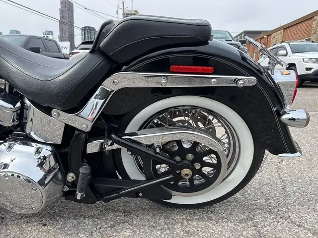 2009 Harley-Davidson Softail Deluxe ~ SOFTAIL DELUXE ~ 96CI ~ LO in Street, Cruisers & Choppers in City of Toronto - Image 17