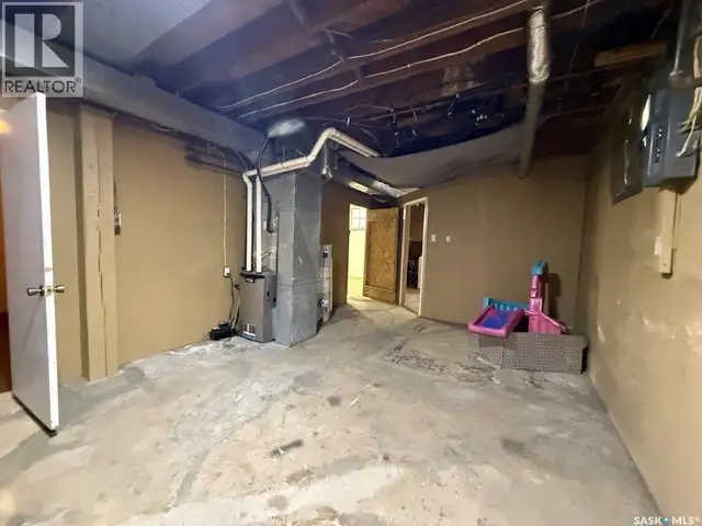 108 Phillips STREET Coleville, Saskatchewan in Houses for Sale in Saskatoon - Image 27