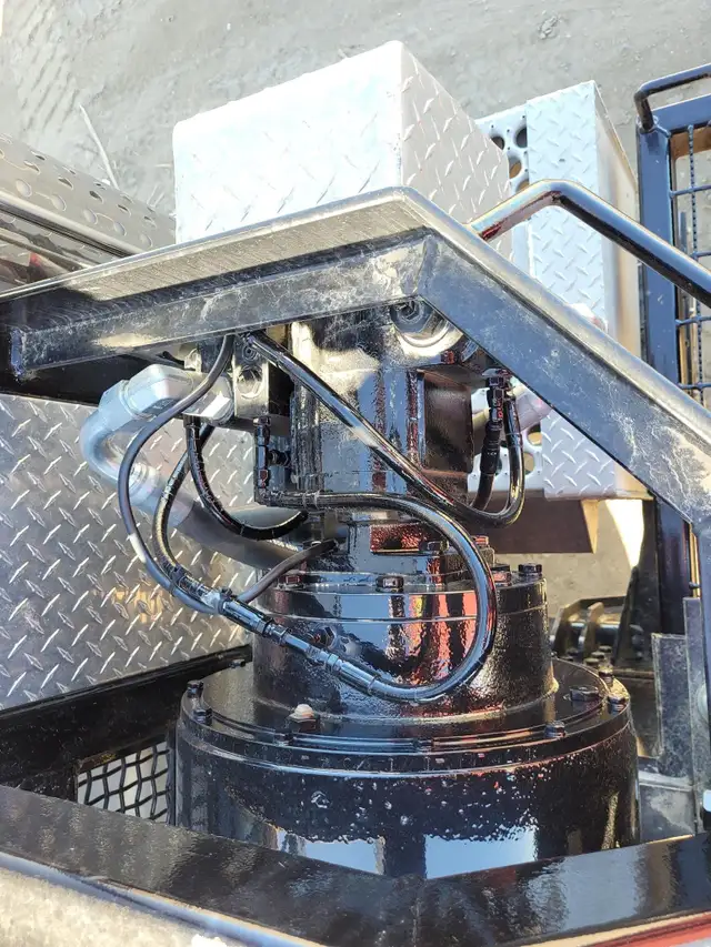 2013 WESTERN STAR 6900XD in Heavy Trucks in Saskatoon - Image 45