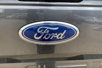 3.5 L 6 Cyl Engine Vehicle Options: Adaptive Cruise Control, Blind Spot Monitoring, Rear Back Up Cam... (image 7)