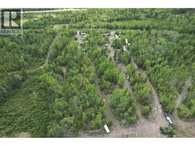7285 90 MILE LOOP ROAD 100 Mile House, British Columbia in Houses for Sale in 100 Mile House - Image 6