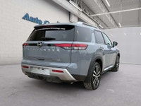 CLEAN CARFAX. ALL-WEATHER CAPABILITY, ROAD-TRIP READY 3.5L V6 Engine| 9-Speed Automatic Transmission... (image 5)
