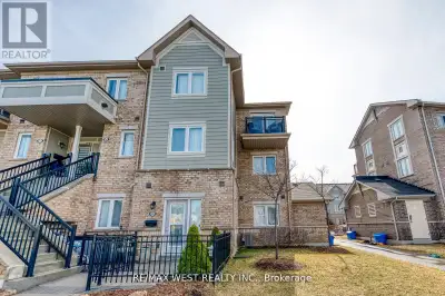 302 - 250 SUNNY MEADOW BOULEVARD Brampton (Sandringham-Wellingto