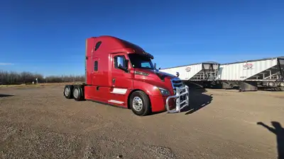 Added Options · 2019 Freightliner Cascadia · Detroit DD15 505HP 1750 ft/LB · Detroit DT12 automated...