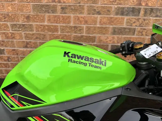 2024 Kawasaki Ninja ZX-4RR KRT **KRT COLORS** in Sport Bikes in Markham / York Region - Image 21