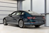 All-wheel drive / Apple Carplay / Navigation / Rearview Camera / Blind spot monitoring / Keyless ent... (image 7)