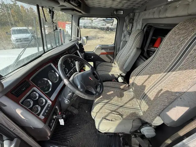 2007 KENWORTH C500 in Heavy Trucks in Saskatoon - Image 14