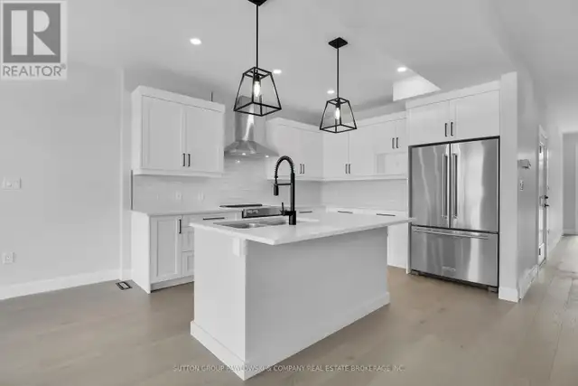 422 OLD WONDERLAND ROAD London South (South N), Ontario in Land for Sale in London - Image 11