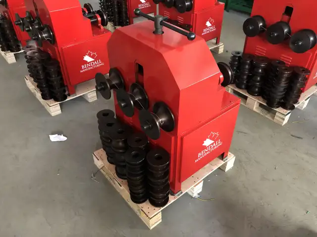 NEW RED ELECTRIC TUBE BENDER MACHINE 3 INCH G76B in Other Business & Industrial in Edmonton - Image 2