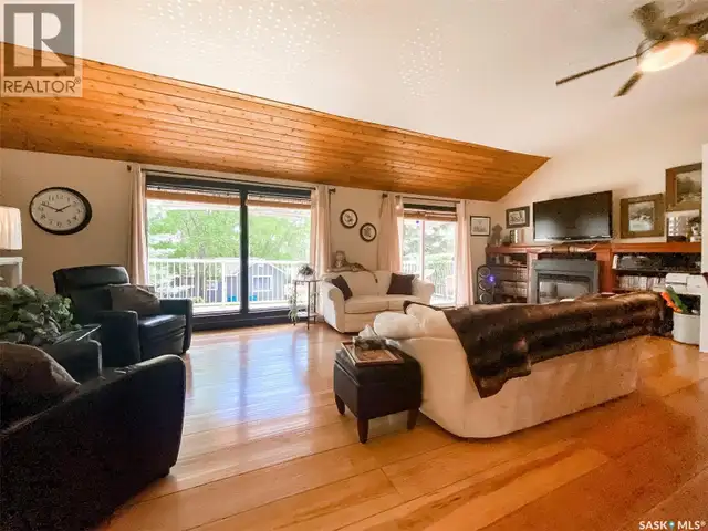 86 Ferguson BAY Webb Rm No. 138, Saskatchewan in Houses for Sale in Swift Current - Image 6