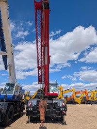 1 Owner Tadano GR600XL 60 Ton Rough Terrain Picker Crane PTO Hrs Showing: 563 Engine Hrs Showing: 7,... (image 3)