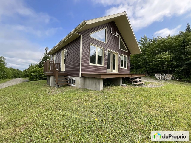$588,000 - Cottage for sale in Val-Racine — photo 1