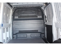 2019 MERCEDES SPRINTER 2500 -- 144 - LOW ROOF!!! 3.0L V6 DIESEL ENGINE !!! 2 SEATER !!! -- ONLY 231,... (image 3)