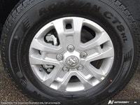 | Engine: 3.6L Pentastar VVT V6 | 9-Speed Automatic Transmission | Remote Start System | Heated Exte... (image 6)